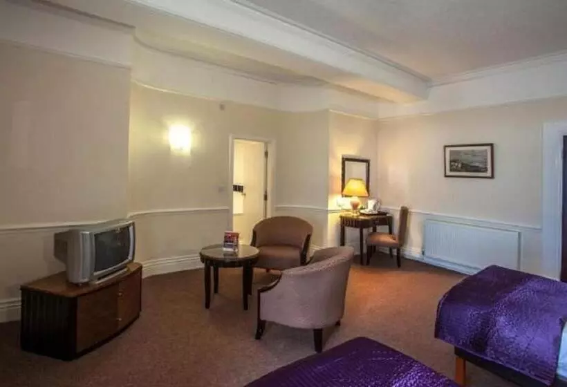 酒店 The Metropole