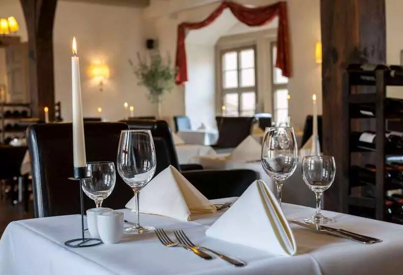 호텔 Wyndham Garden Quedlinburg Stadtschloss