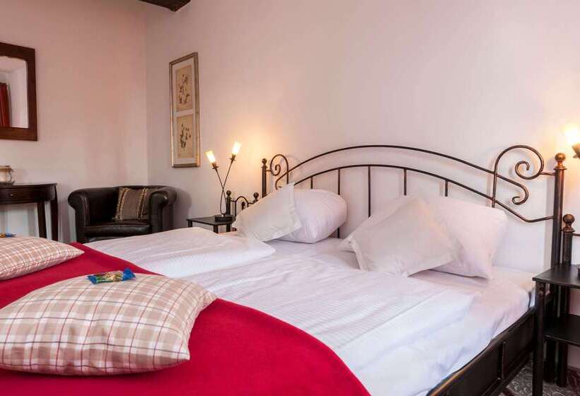 فندق Wyndham Garden Quedlinburg Stadtschloss