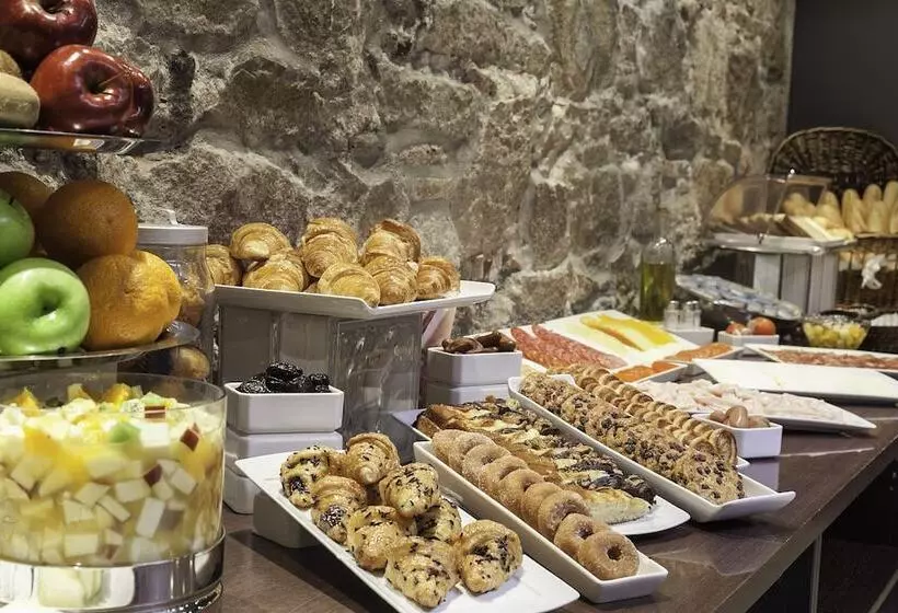 Отель Acta Bcn 40