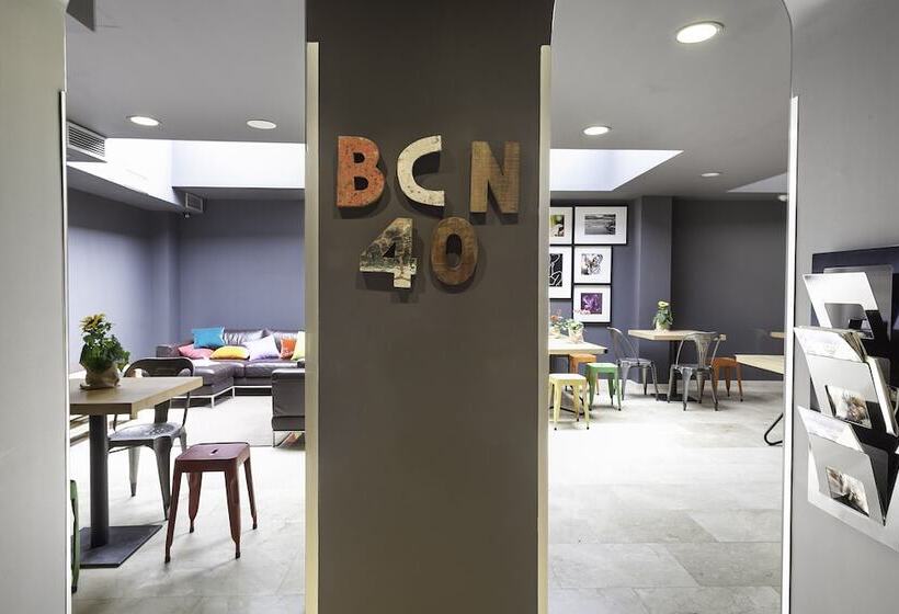 Отель Acta Bcn 40