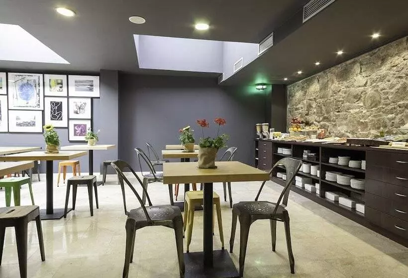 Отель Acta Bcn 40