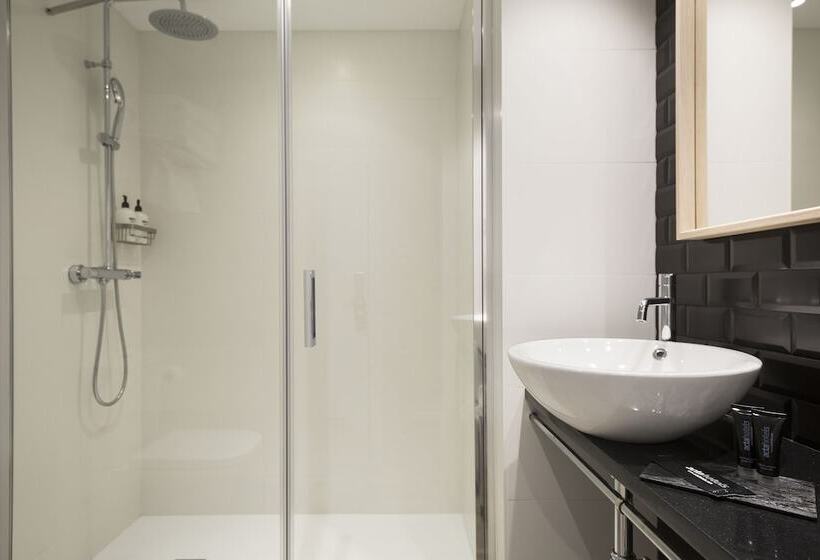 Отель Acta Bcn 40