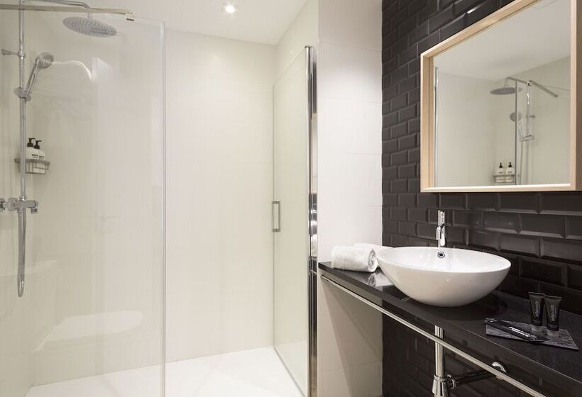 Отель Acta Bcn 40