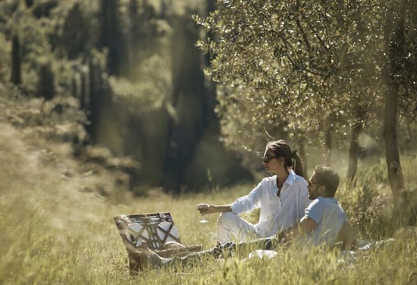 Szálloda Como Castello Del Nero