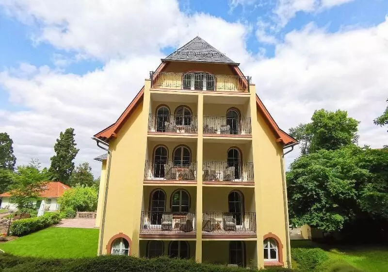 Отель Erbprinzenpalais