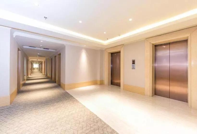 Ji Hotel Shanghai Caohejing