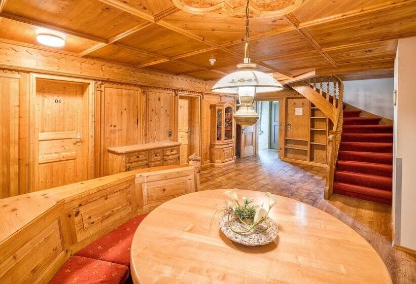 Отель Meridian Superior