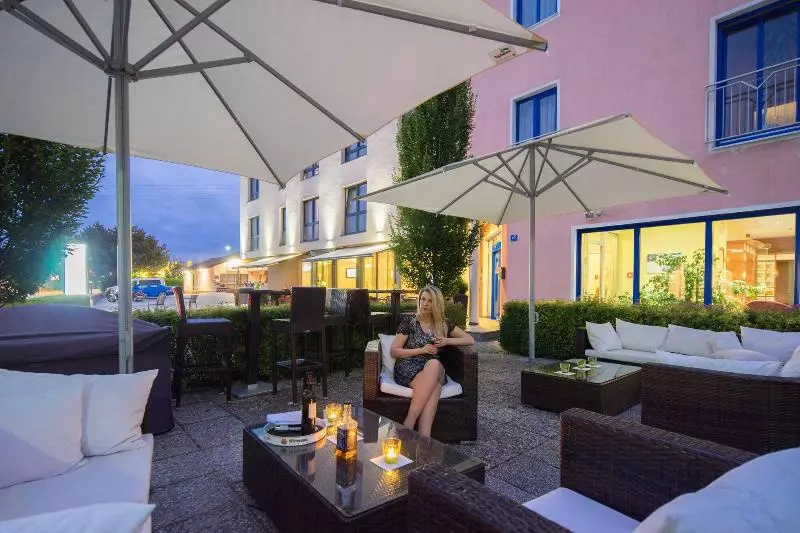 酒店 Meridian Superior