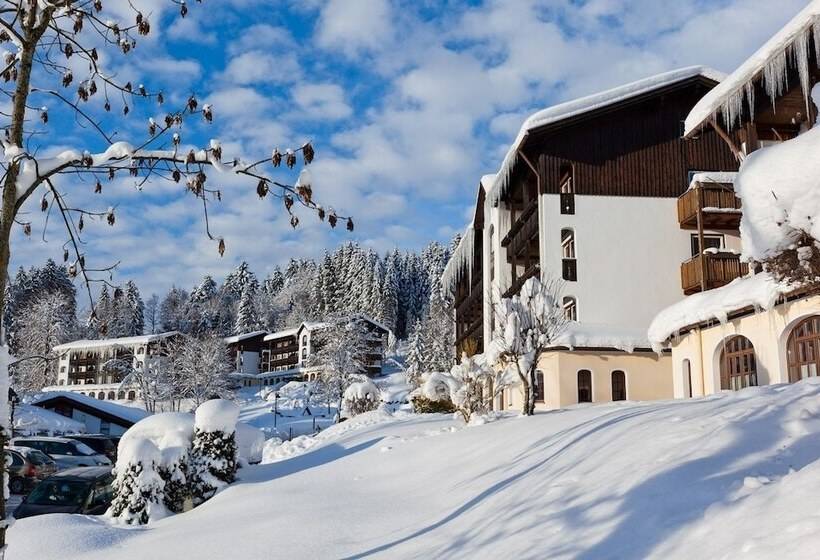 Отель Mondi Resort Und Chalet Oberstaufen
