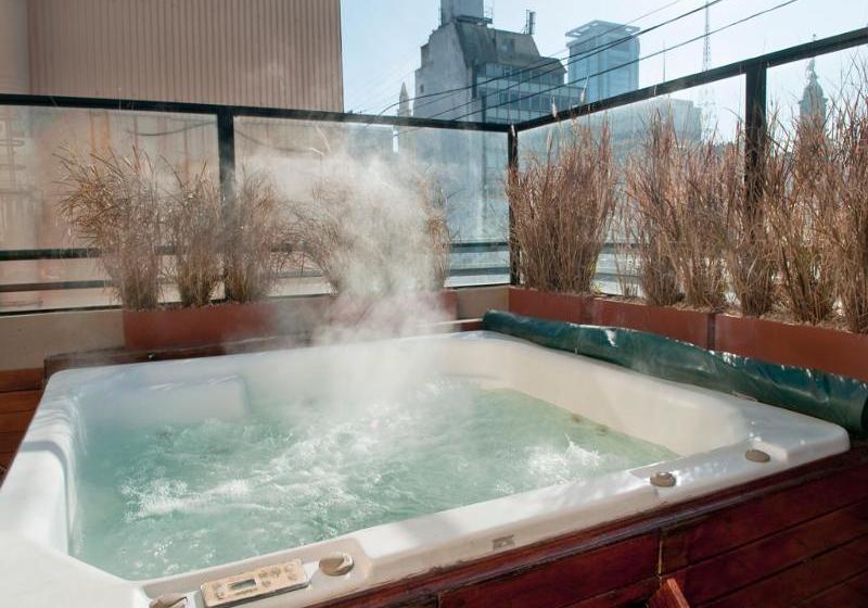 هتل Reino del Plata