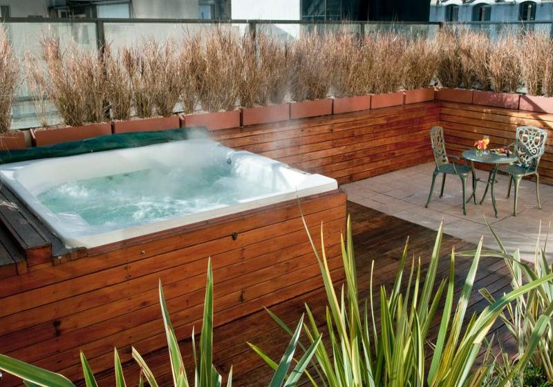 هتل Reino del Plata