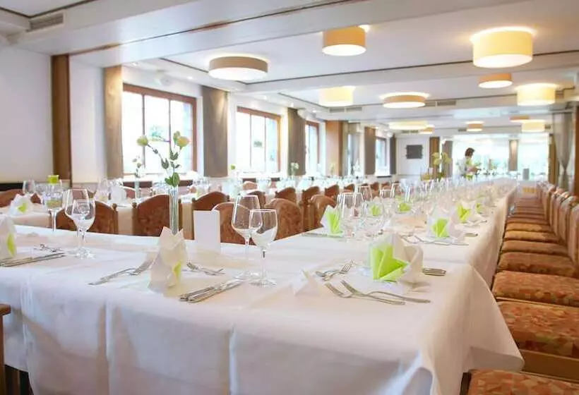 호텔 Restaurant Und Gästehaus Löwen