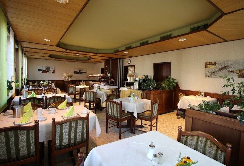 בית מלון כפרי Restaurant Und Gästehaus Löwen