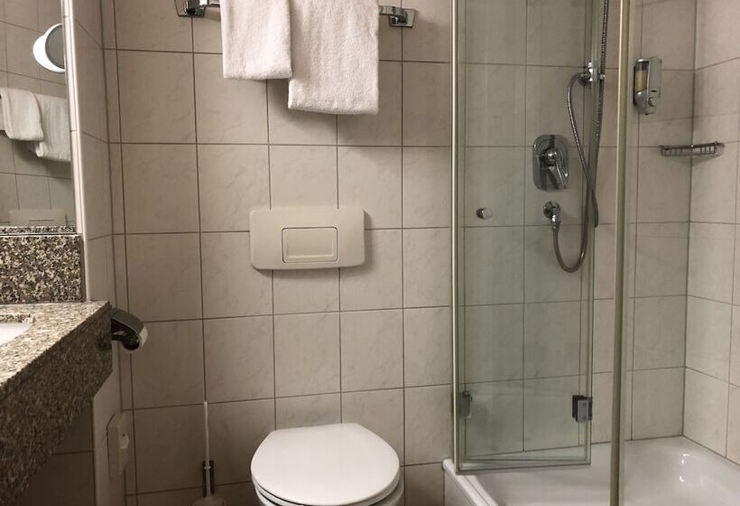 בית מלון כפרי Restaurant Und Gästehaus Löwen