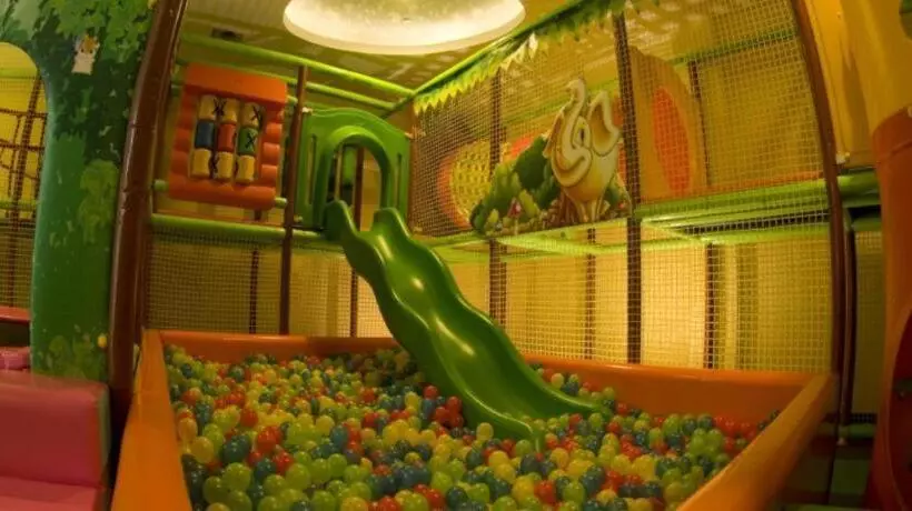 בית מלון כפרי Riyuegu Hotsprings Resort