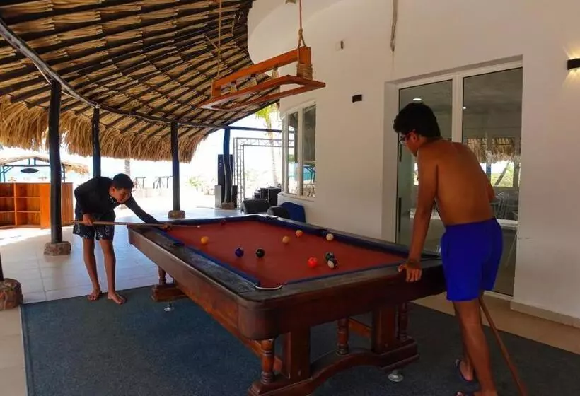 هتل Sunsol Punta Blanca