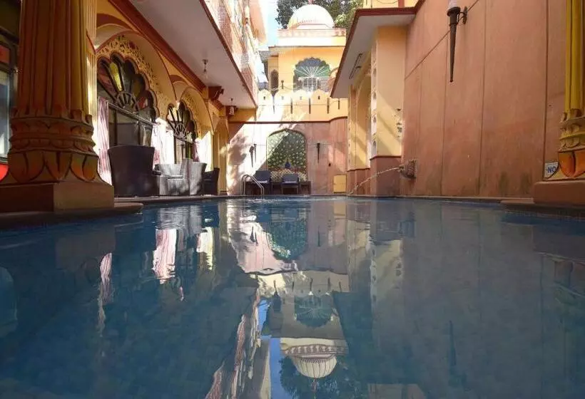 هتل Umaid Mahal A Heritage Style Boutique