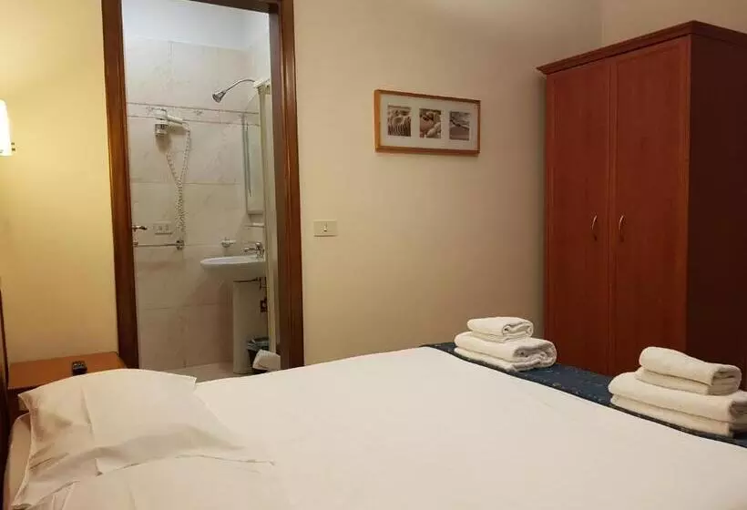 تختخواب و صبحانه Soggiorno Madrid