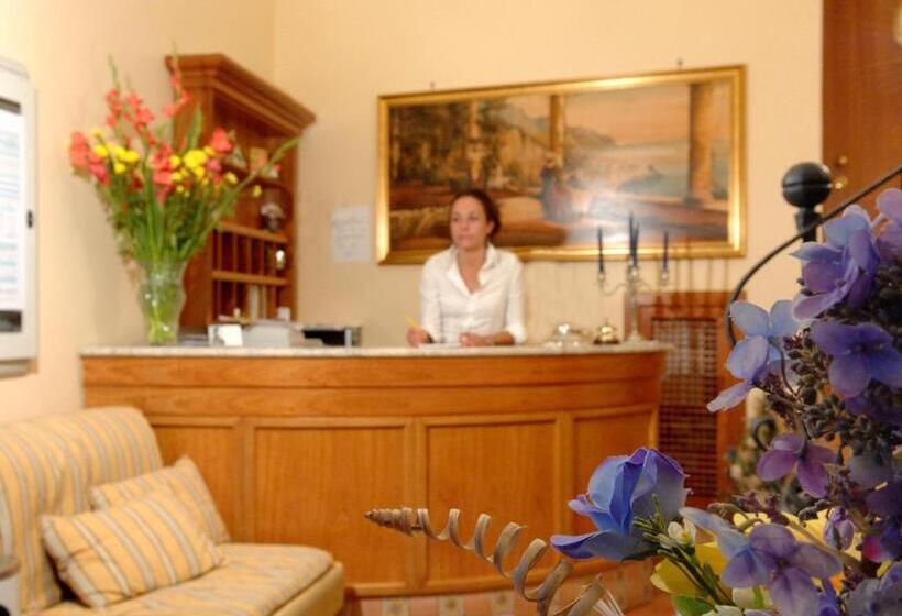 فندق Antica Repubblica In Amalfi Center At 100mt From The Sea