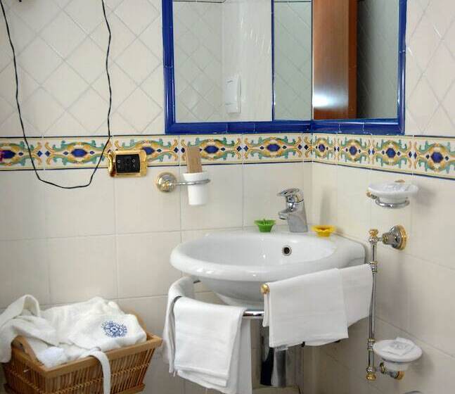 فندق Antica Repubblica In Amalfi Center At 100mt From The Sea