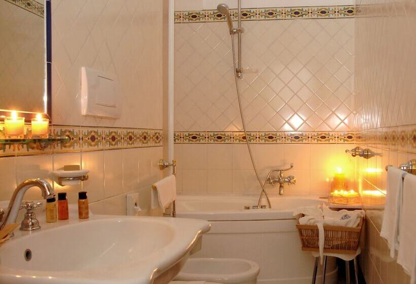 فندق Antica Repubblica In Amalfi Center At 100mt From The Sea