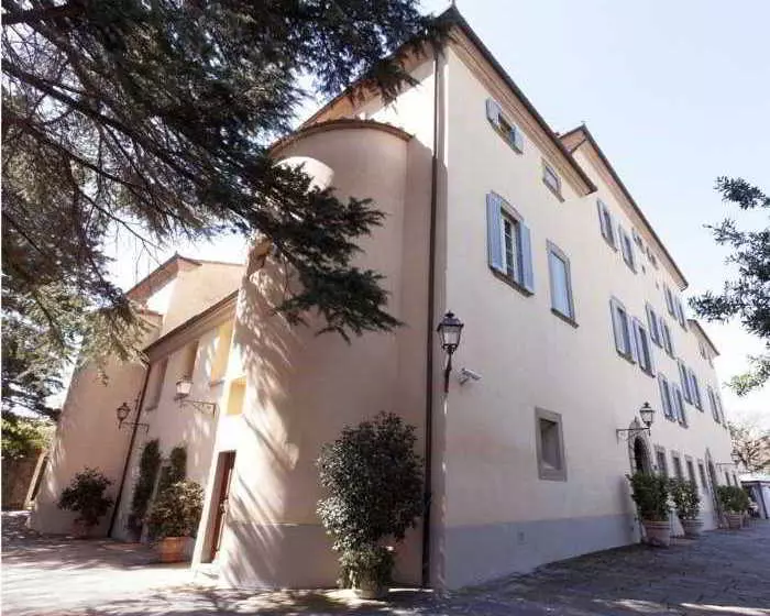 Отель Badia di Campoleone