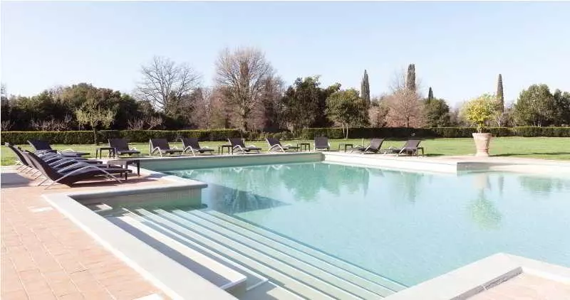 Отель Badia di Campoleone