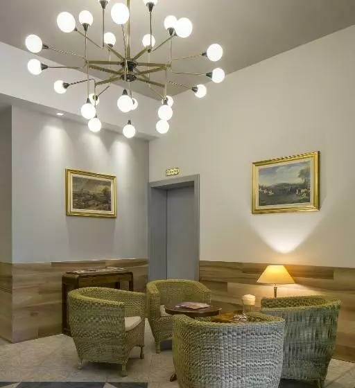 فندق Falco D'oro