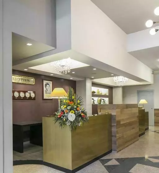 فندق Falco D'oro