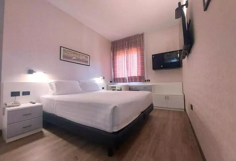 فندق Falco D'oro