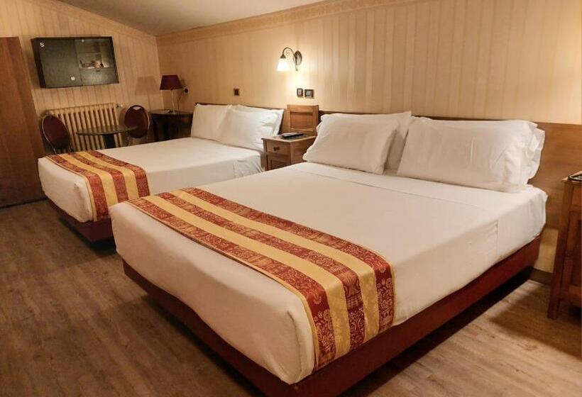 Отель Falco D'oro