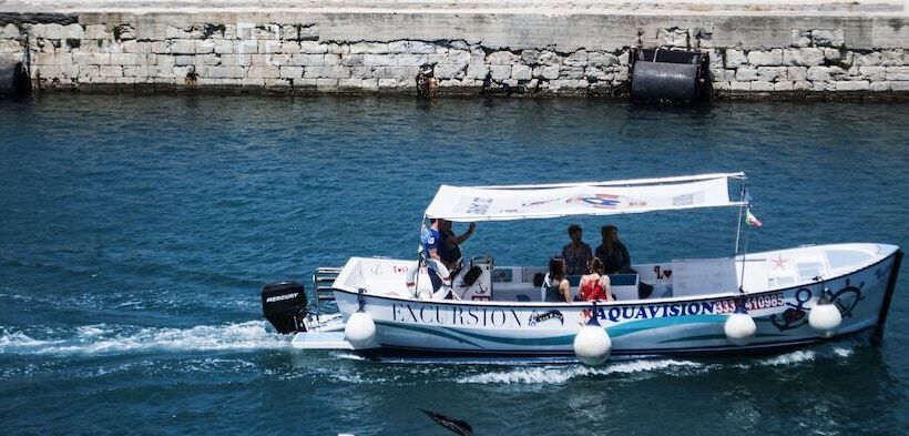 Hotel L Approdo Delle Sirene