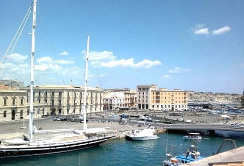 Hotel L Approdo Delle Sirene