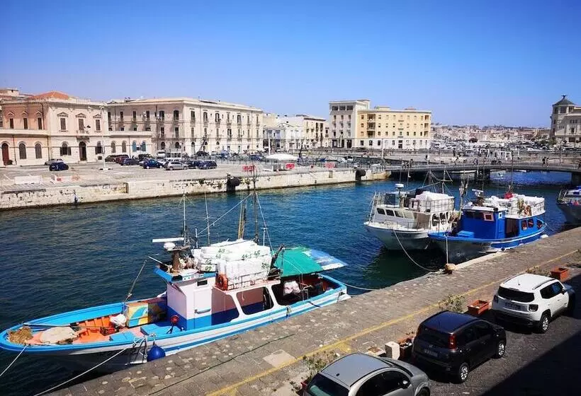 酒店 L Approdo Delle Sirene