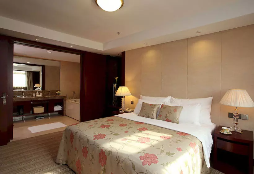 هتل Dalian Liangyun