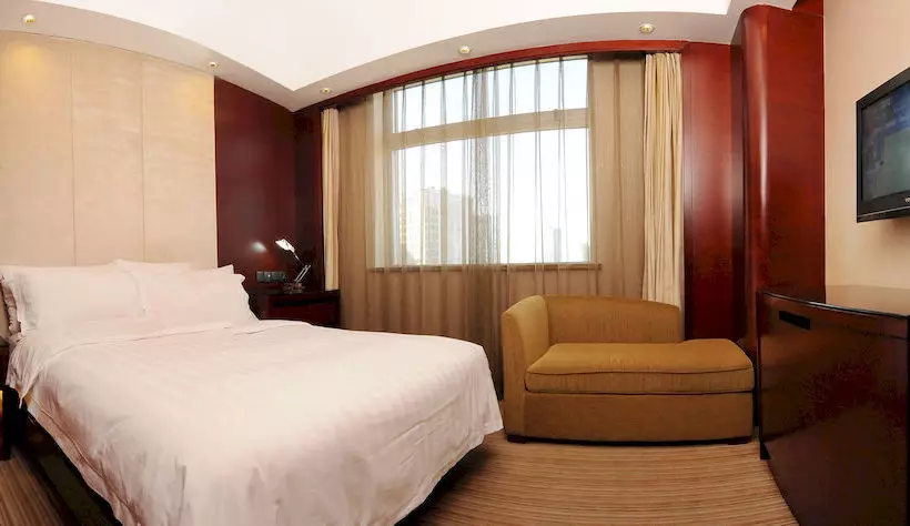 هتل Dalian Liangyun