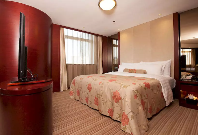 هتل Dalian Liangyun