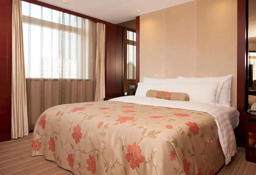 هتل Dalian Liangyun