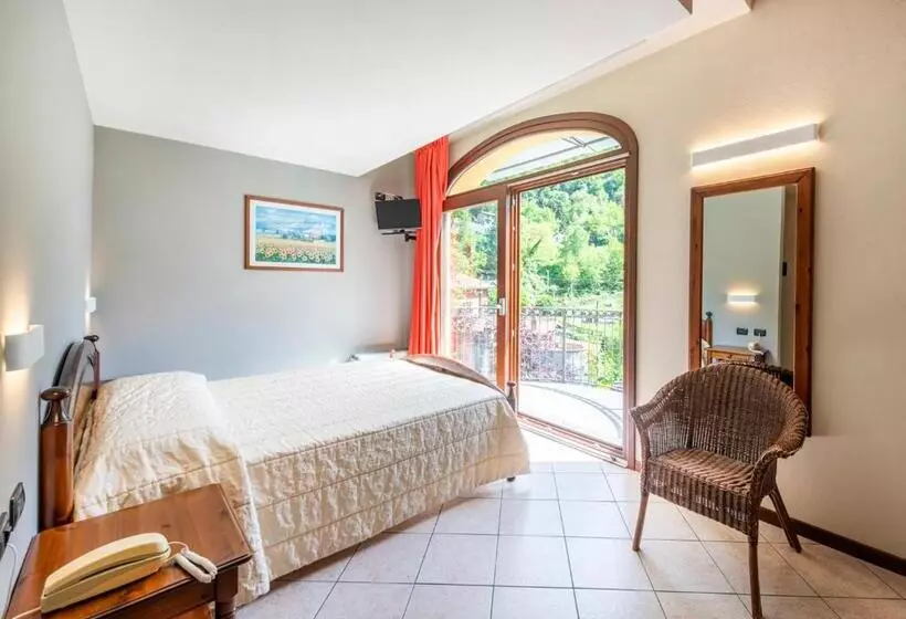 בית מלון כפרי Locanda Sant' Anna