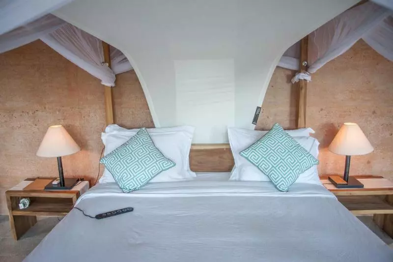 هتل Mango Bay Resort