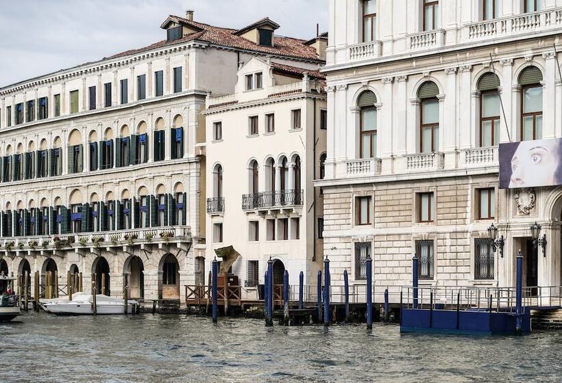 هتل Palazzina Grassi