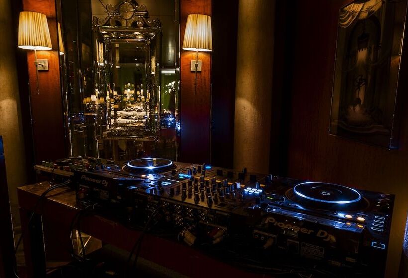 هتل Palazzina Grassi