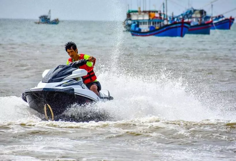 هتل Pandanus Resort