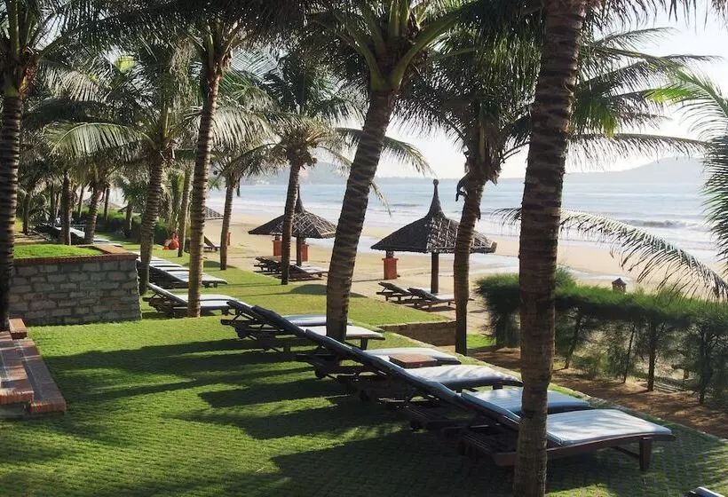 هتل Pandanus Resort