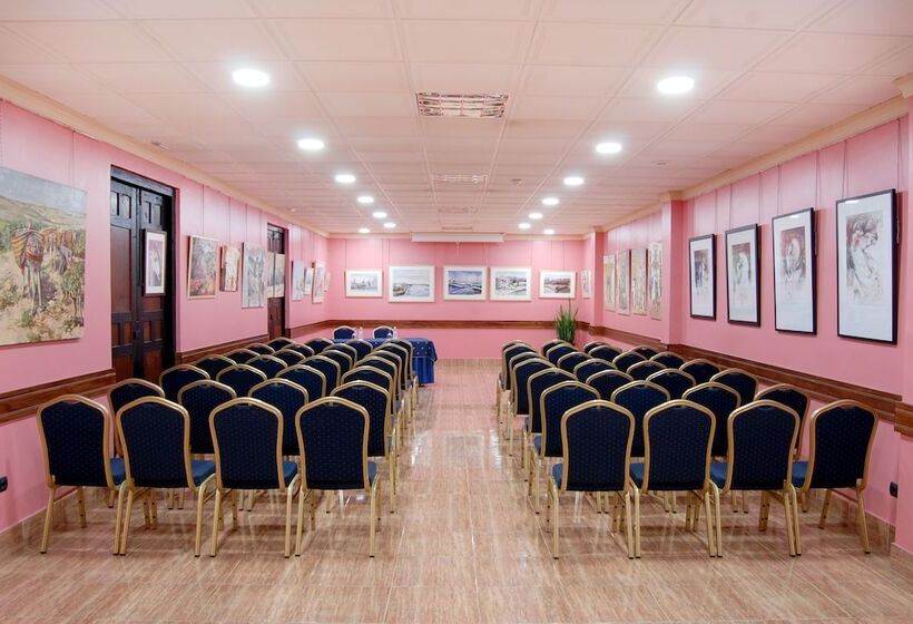 בית מלון כפרי Pinomar