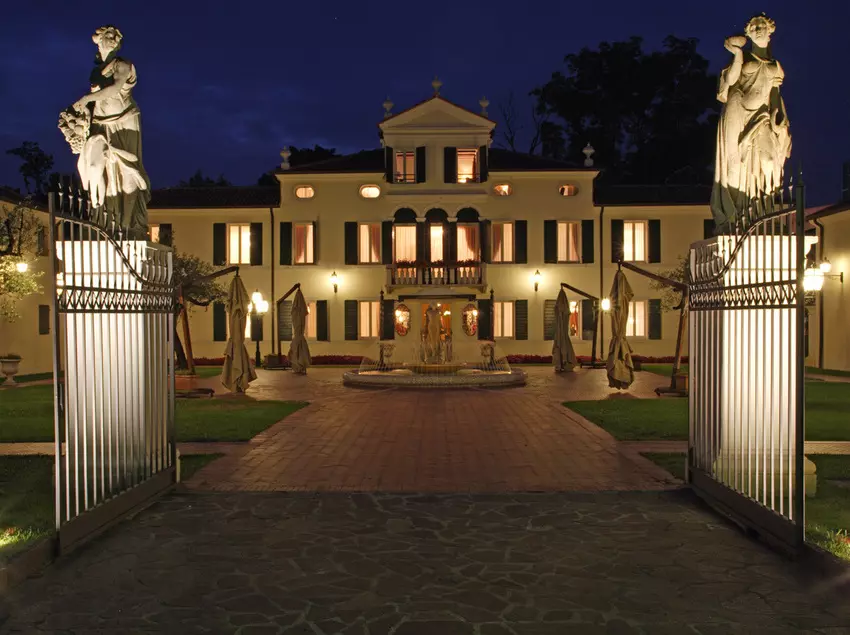 ホテル Relais Villa Fiorita