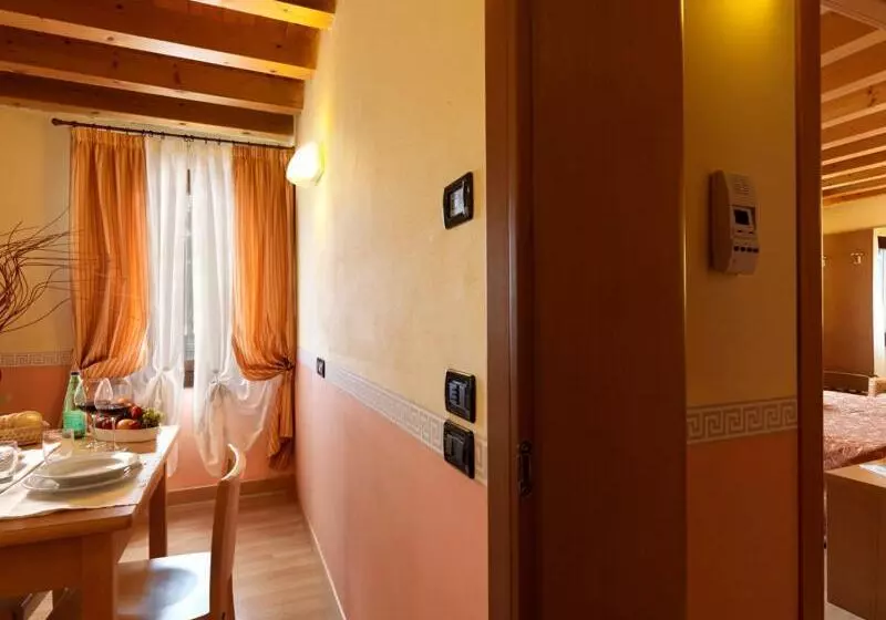 Отель & Residence Roma