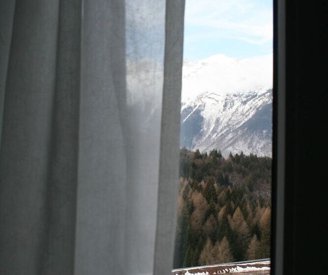 ホテル Santellina