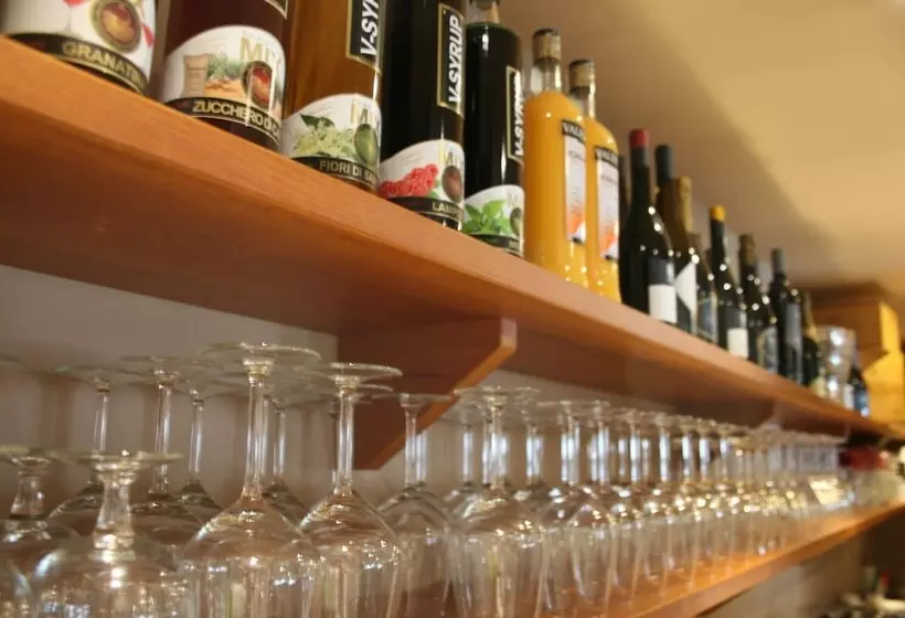 Отель Santellina